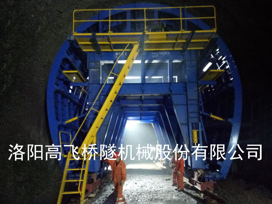 隧道二次襯砌與初襯的區(qū)別是什么？
